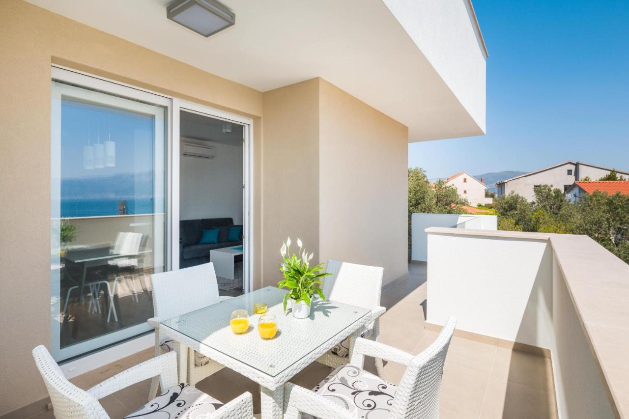 Apartments Alba 1 Slatine Exterior foto